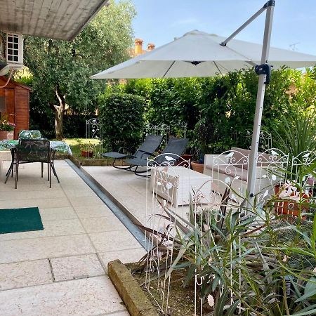 ديسينسانو ديل غاردا B&B Garda 4U المظهر الخارجي الصورة