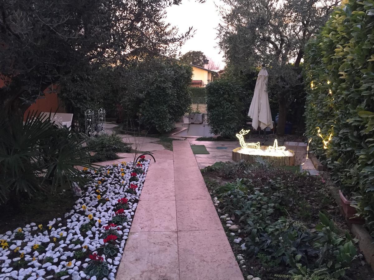 ديسينسانو ديل غاردا B&B Garda 4U المظهر الخارجي الصورة