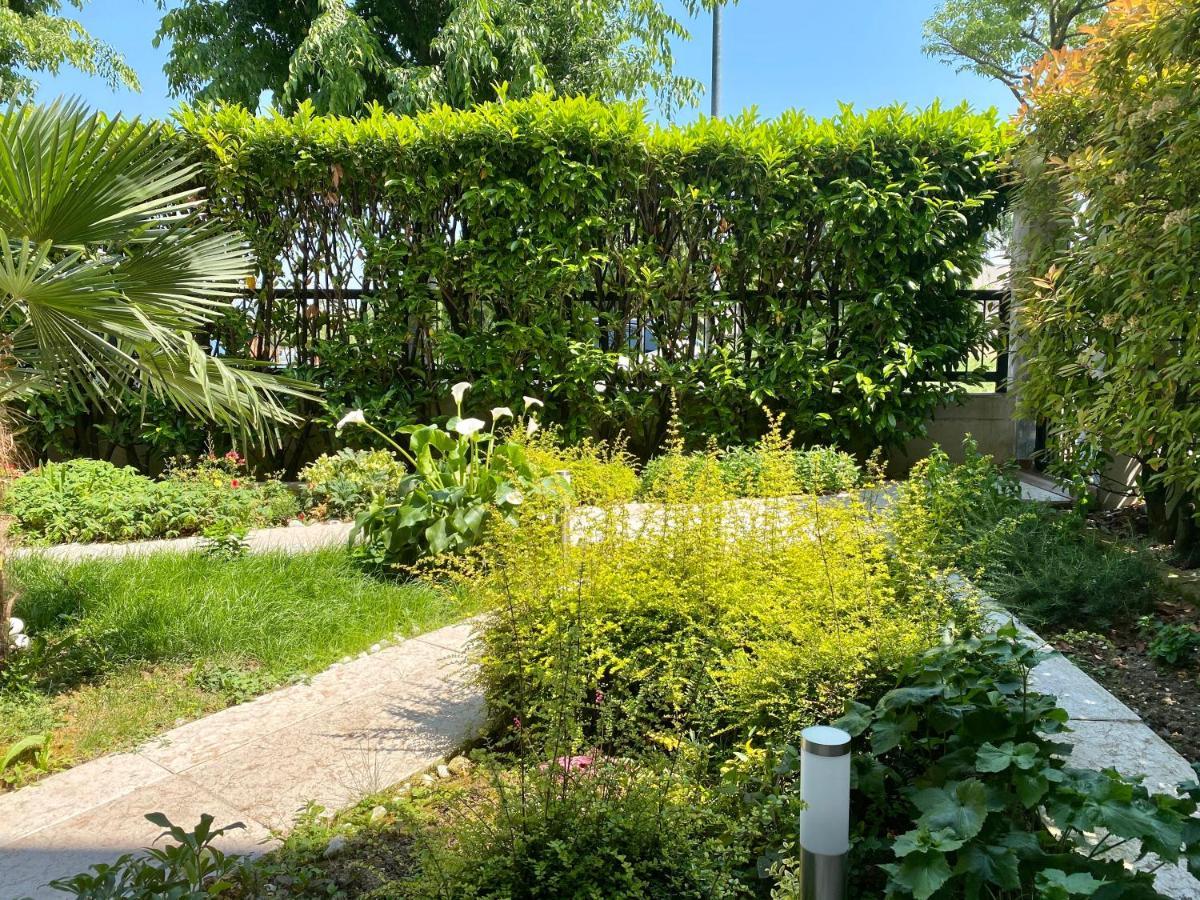 ديسينسانو ديل غاردا B&B Garda 4U المظهر الخارجي الصورة